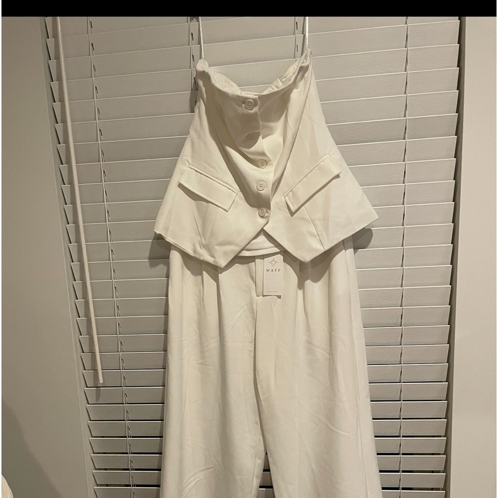 Brand New With Tags WAYF 2 Piece Cream Colored Bustier And Pants. Size Small